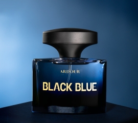 𝑨𝑹𝑫𝑶𝑼𝑹 𝑩𝑳𝑨𝑪𝑲𝑩𝑳𝑼𝑬 50ml